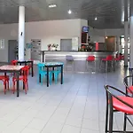 Hostel La Digue Calais