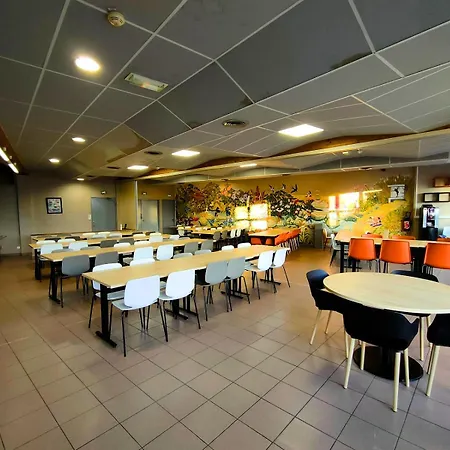 Auberge de jeunesse La Digue Calais