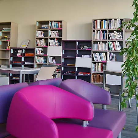 Auberge de jeunesse La Digue Calais