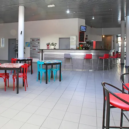 Auberge de jeunesse La Digue Calais