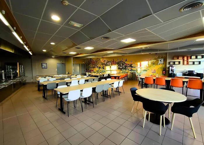 بيت شباب La Digue كاليه